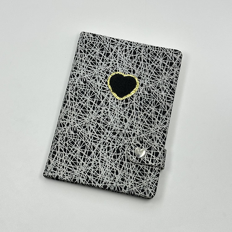 Caderno de bolso